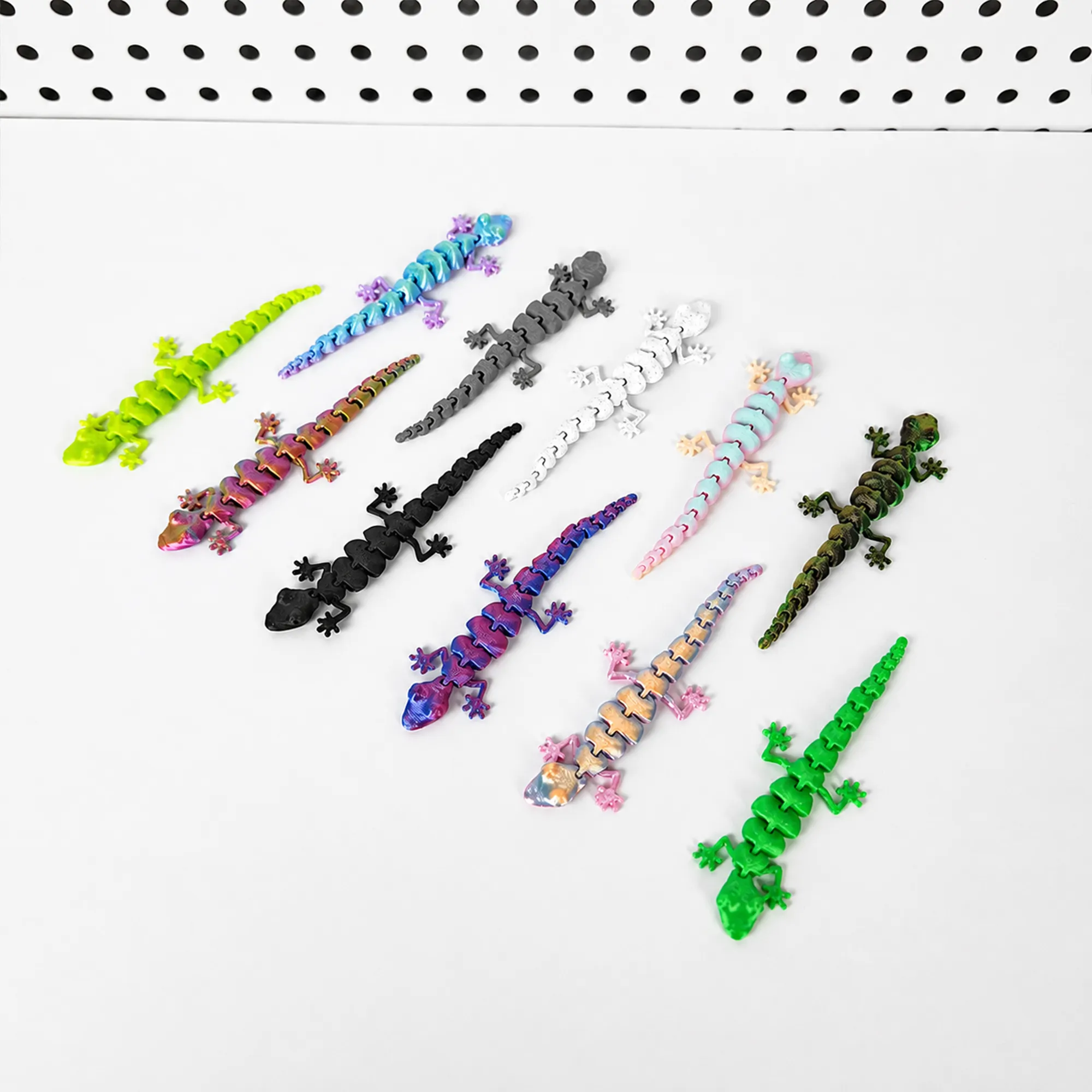 3D Printed Articulated Gecko Fidget Toy, Flexible