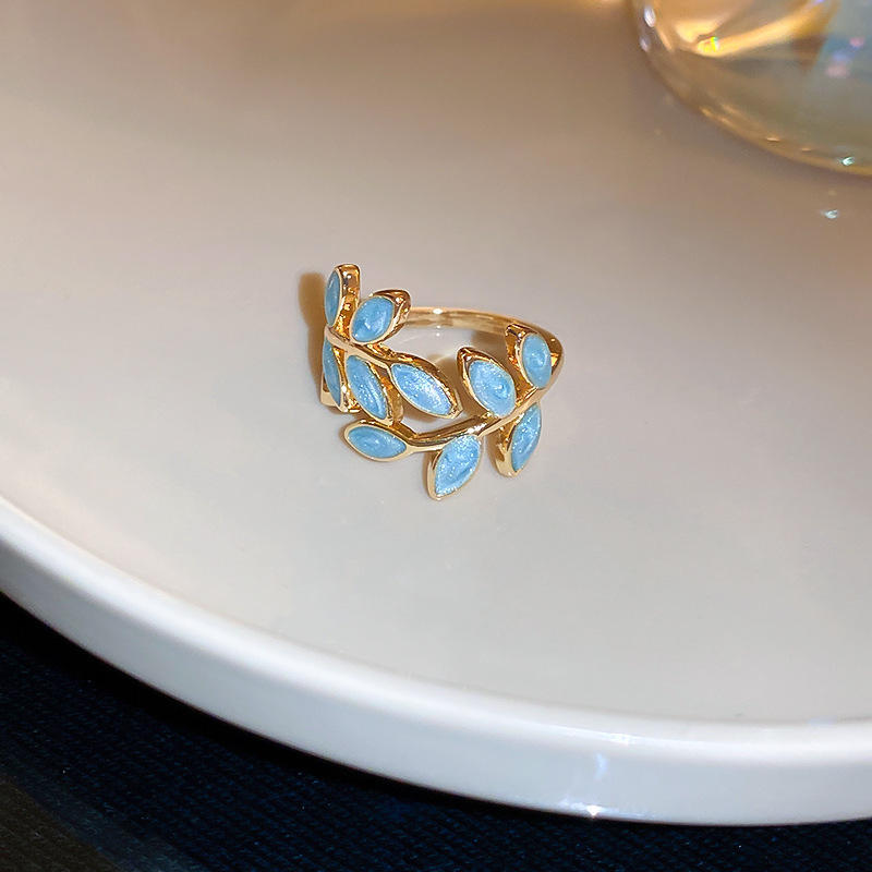 Korean Oil Dripping Leaf Ring