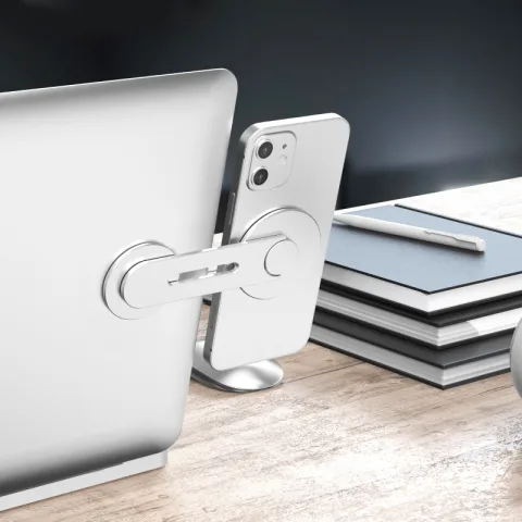 The Magnetic Suction Mobile Phone Holder Is Suitable