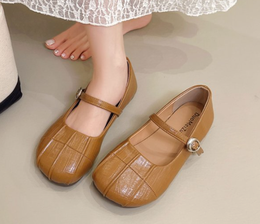 Mary Jane Flat Shoes, picture 2 of 3