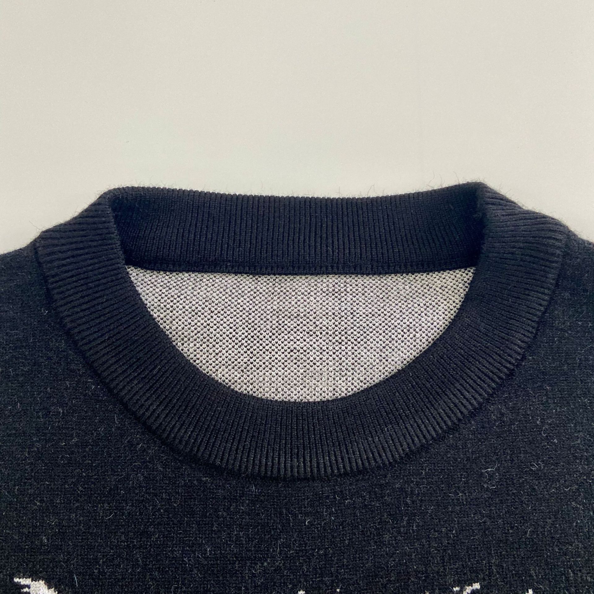 Wolf Head Men's Loose New Knitted Sweater