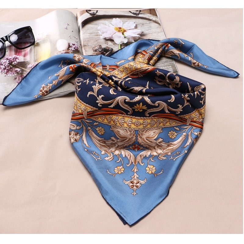 Ladies Middle-aged High-end Silk Scarf