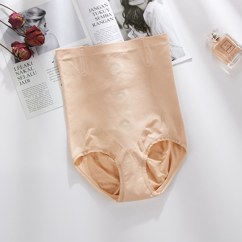 Title 4, Quantum Seamless Briefs Lightning Girdle Chip B...