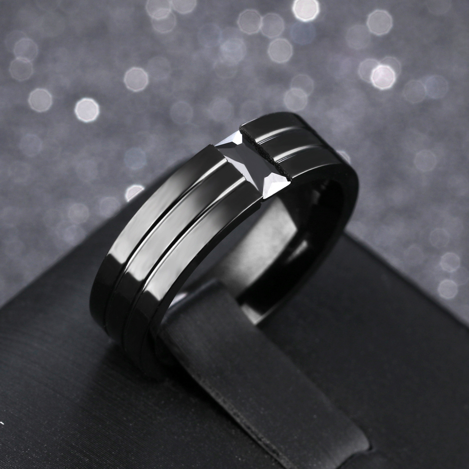 Personalized Diamond Titanium Steel Men's Ring
