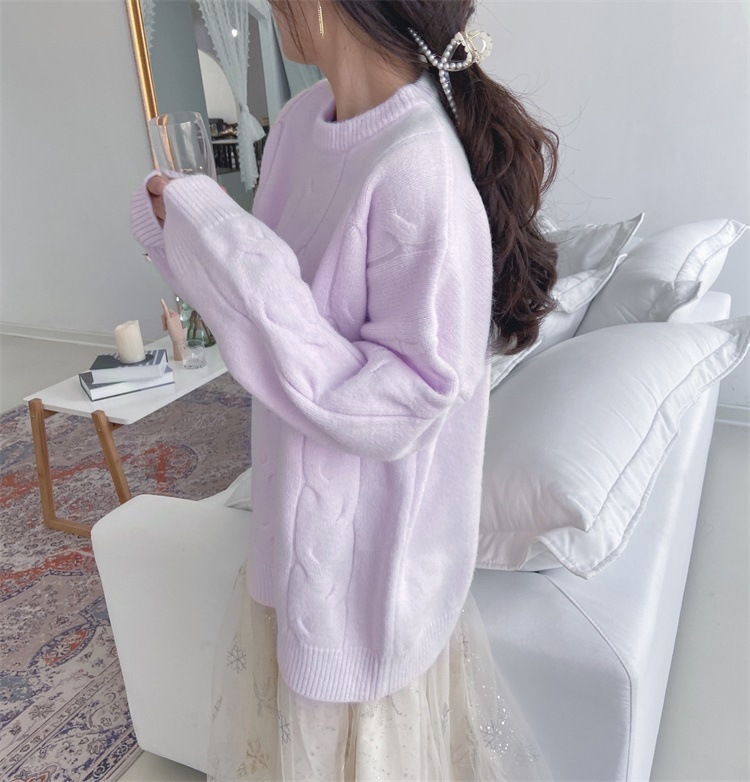 Wear A Gentle Blue Macaron Sweater Outside