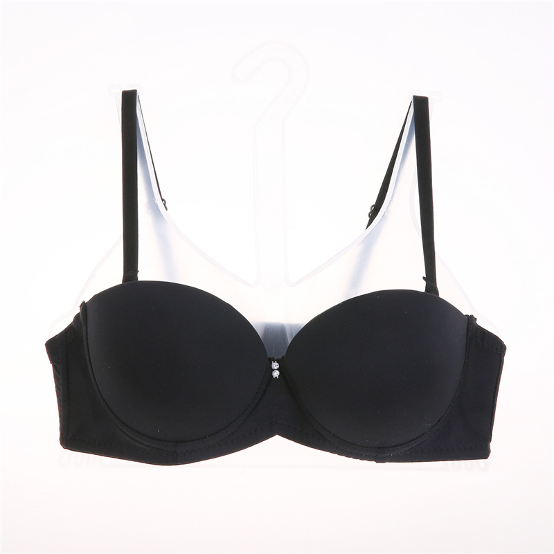 Title 17, Thick Cup Gathering Half Cup Glossy Girls Bra