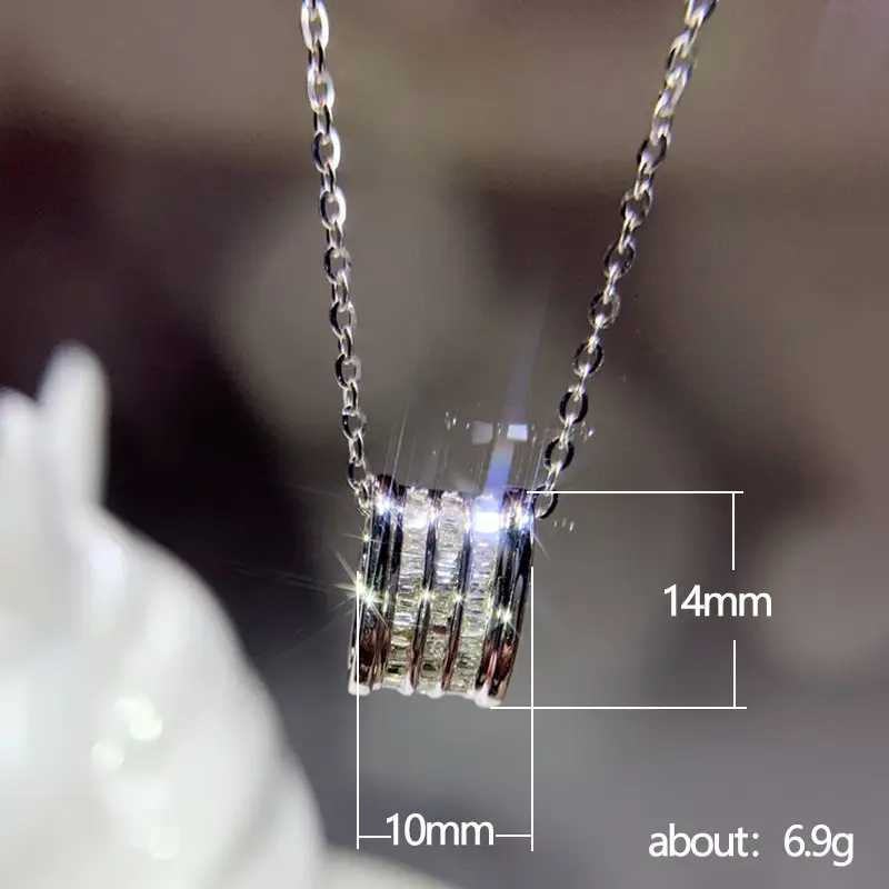 Exquisite Small Waist Light Luxury Pendant Necklace
