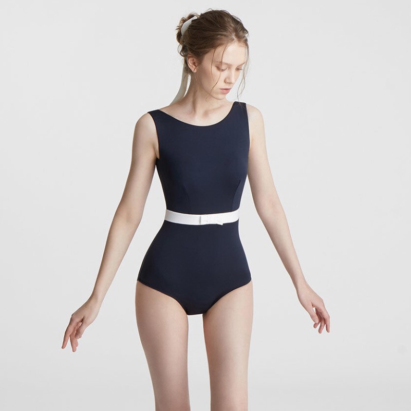 Ladies Conservative Hot Spring Bathing Swimsuit - Image 2