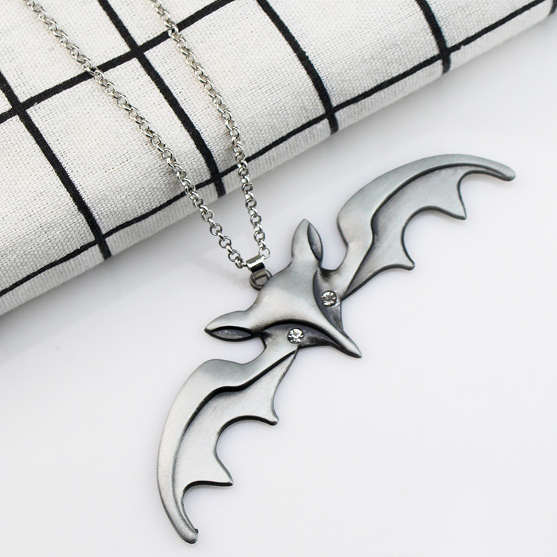 Halloween Animal Bat Wing Diamond Necklace (Picture color)