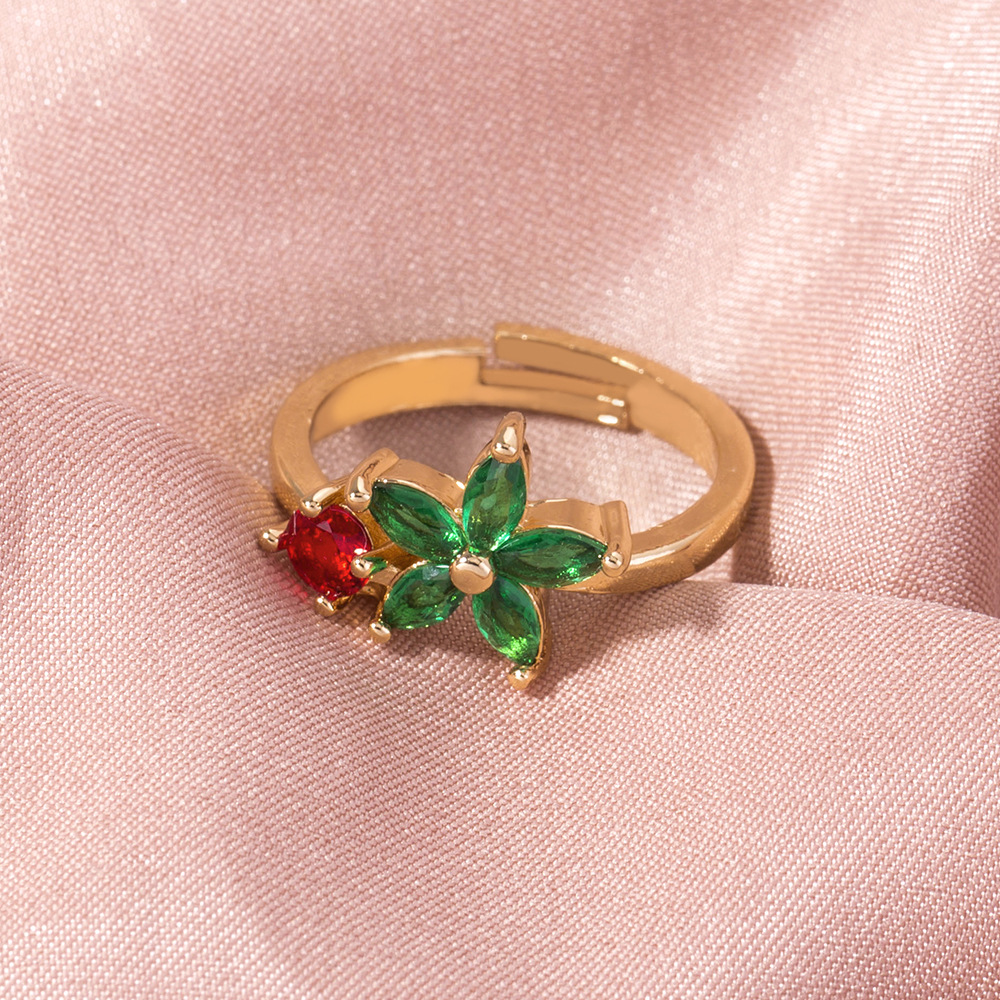 Title 3, Fashion Gold 5-petal Flower Color Ring Female