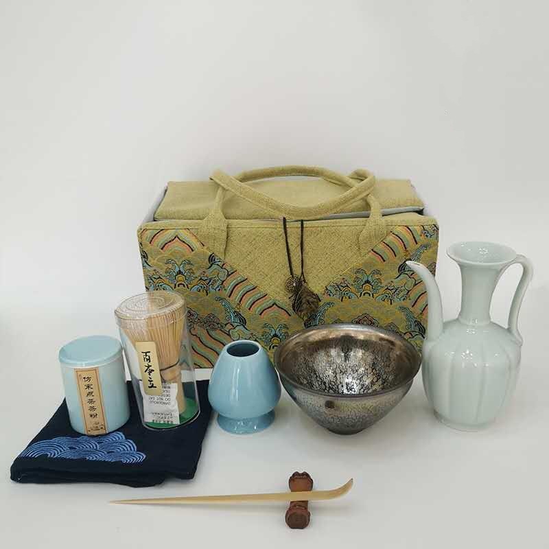 Cloth bag and pot