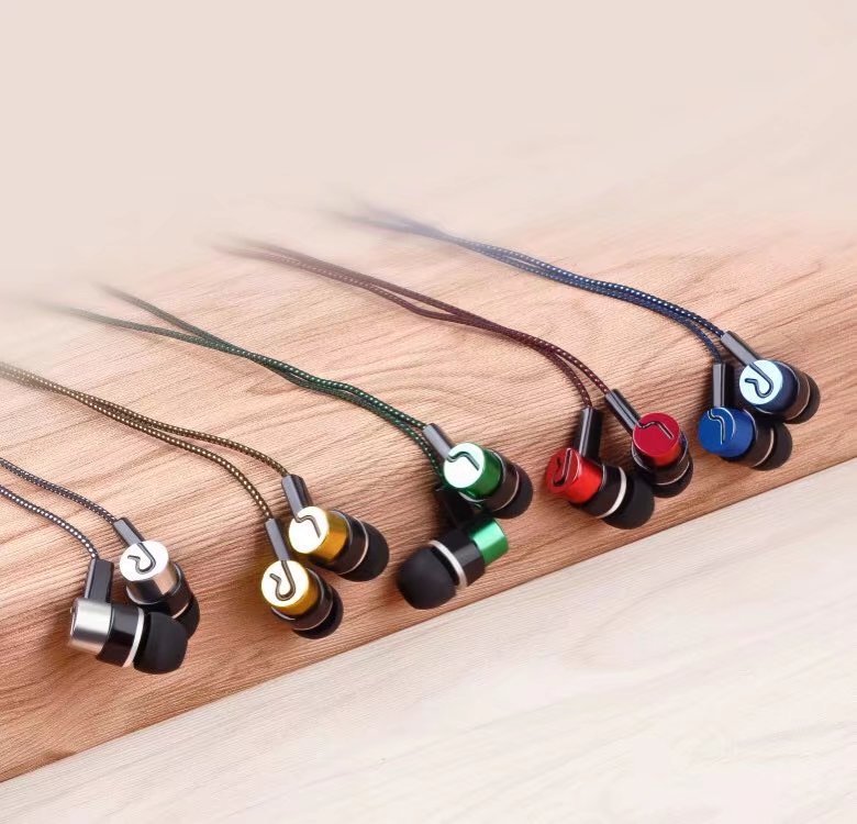 Braided Wiring In Ear Electroplating Headset - Image 6