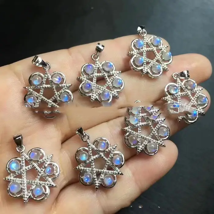 Six-pointed Star Pendant Women's Light Luxury Niche Collarbone Chain Women's Design Sense