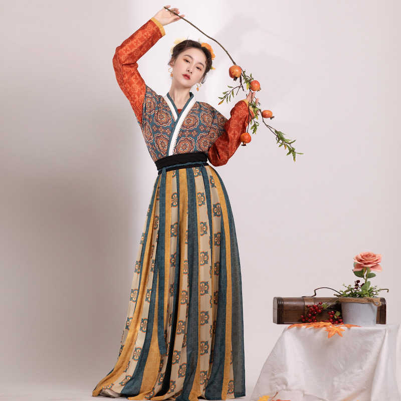 Chinoiserie Collar Waist Skirt