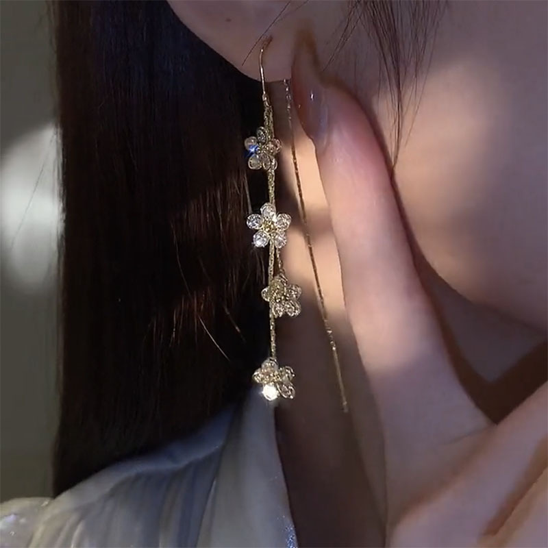 Zircon Five-petal Flower Tassel Ear Line Female