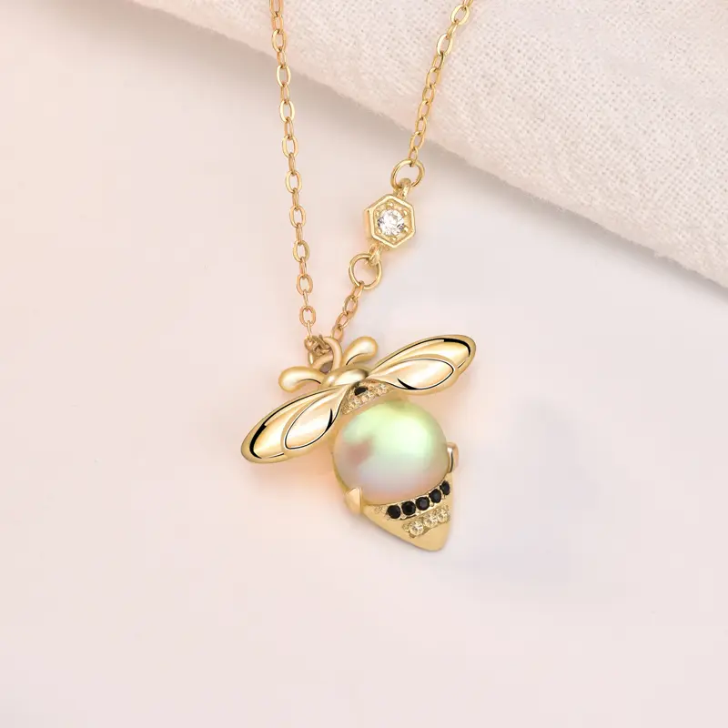 Silver Inlaid Moonstone Bee Necklace Female Ins Sen Niche Clavicle Chain