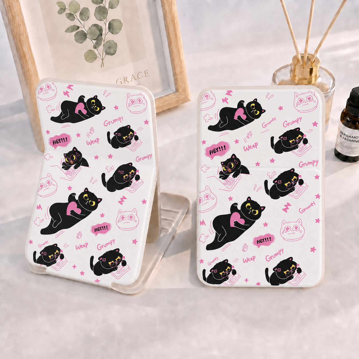 Cute Cartoon Black Cat Folding Compact Mirror, PU Leather Standable Pocket Makeup Mirror, Portable Travel Cosmetic Mirror For Girls Gift Wholesale Custom