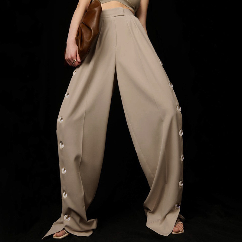 Title 3, Dames broek met hoge taille, zijgesp en split. ...