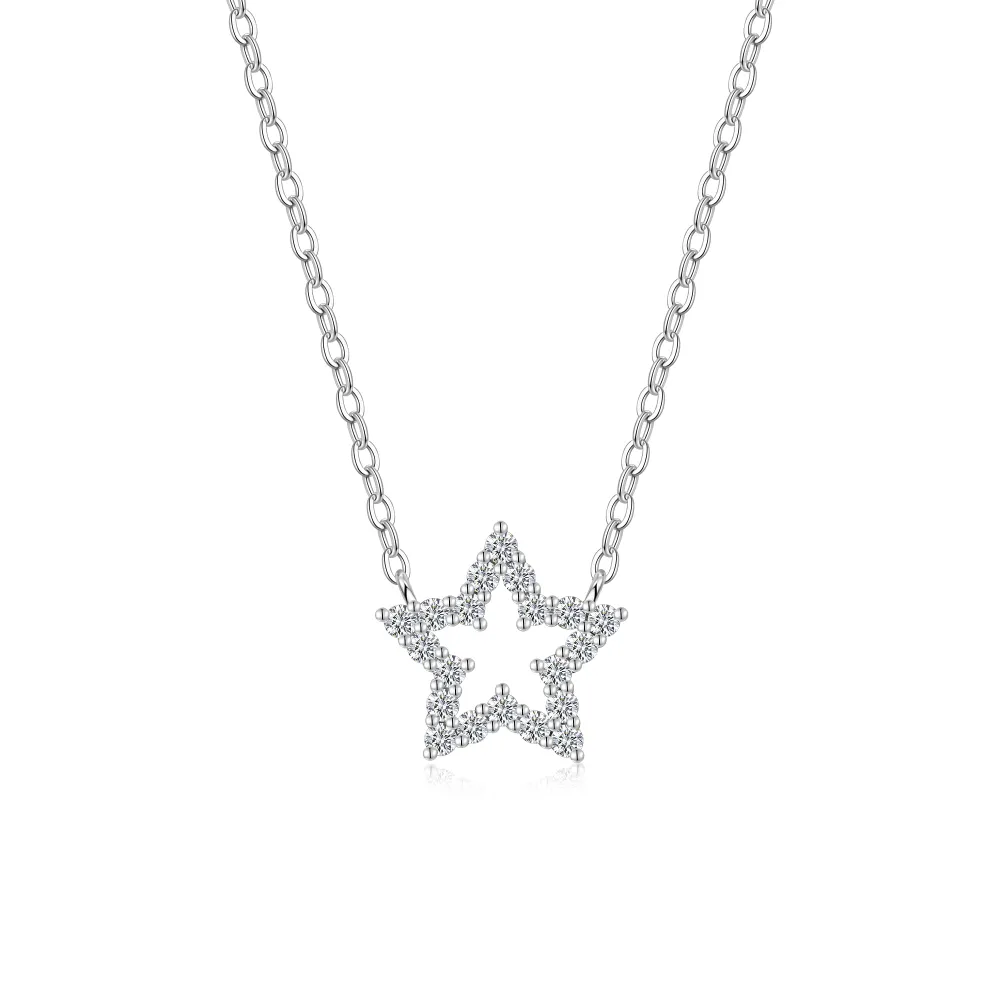 A Luxurious And Fashionable Minimalist Jewelry Pendant Necklace Featuring Top-quality Moissanite, Made Of S925 Silver Electroplated With Platinum.