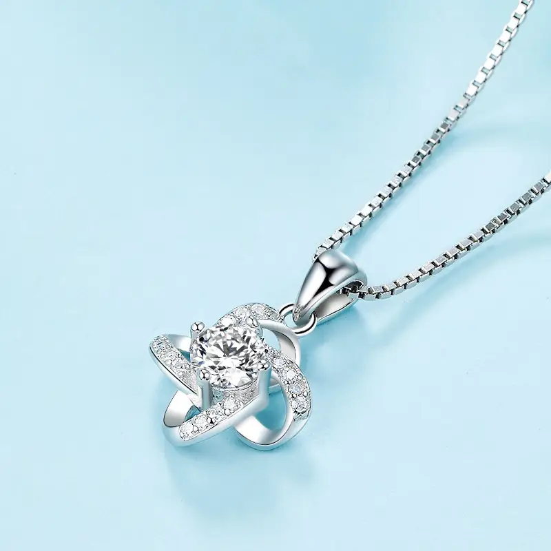 Lucky Four-leaf Clover Silver Necklace Pendant Sweet And