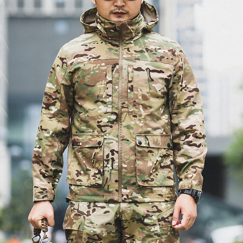 Fashion Simple Men's Outdoor Camouflage Jacket