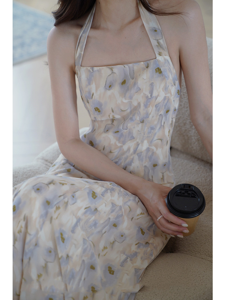 Chiffon Halterneck Open-Back Dress, picture 4 of 5