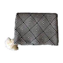 Retro Single Lunch Break Black And White Geometric Knit Blanket - Black White - View 1