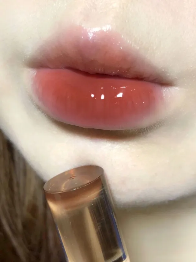Aqua Mirror Glass Lip Glaze Lipstick C04 - Shop at LoveMi