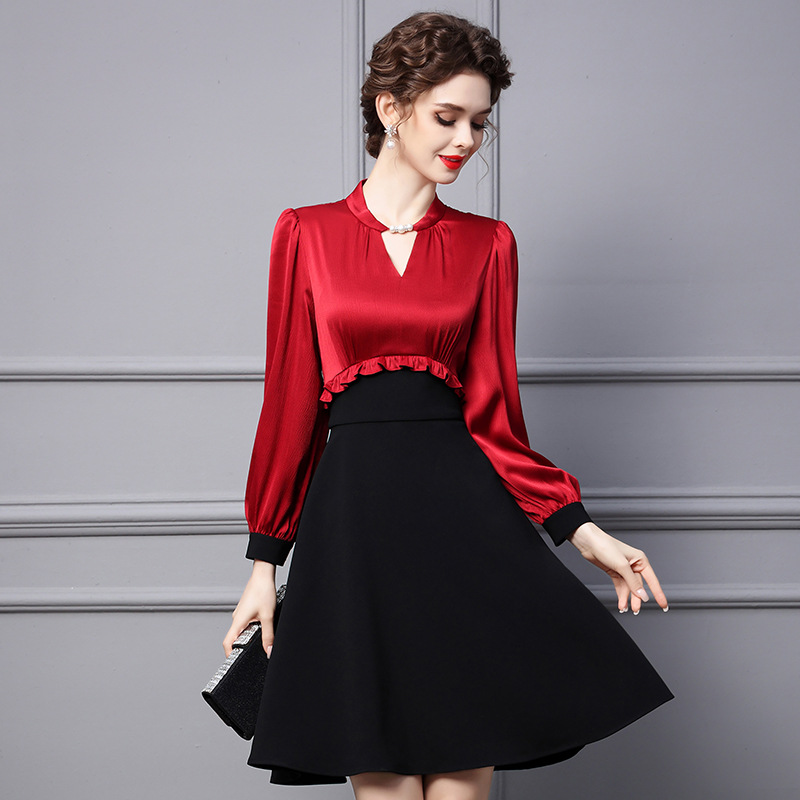 Bubble Sleeve Pearl Button Dress
