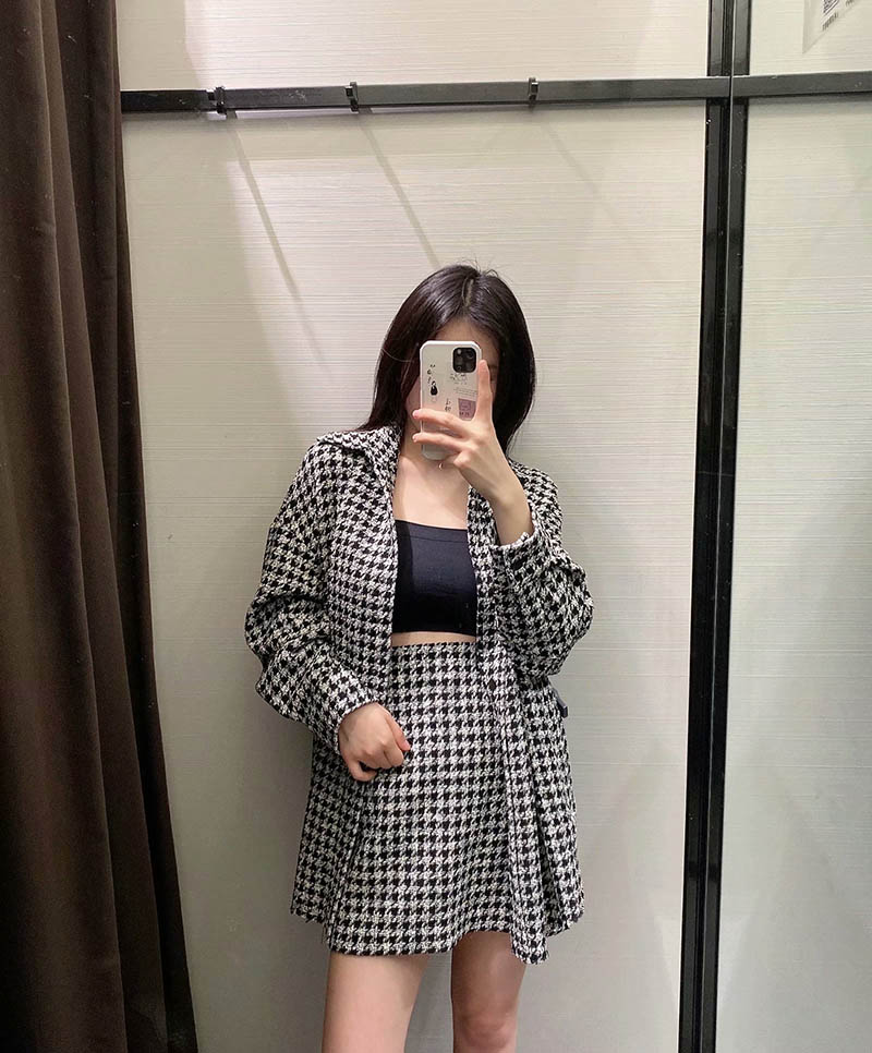 Women's European And American Style Textured Loose Shirt Jacket Skirt