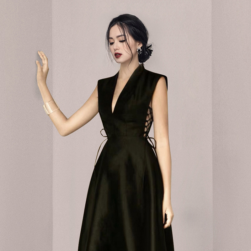 Satin V-Neck Cheongsam Dress, picture 3 of 5