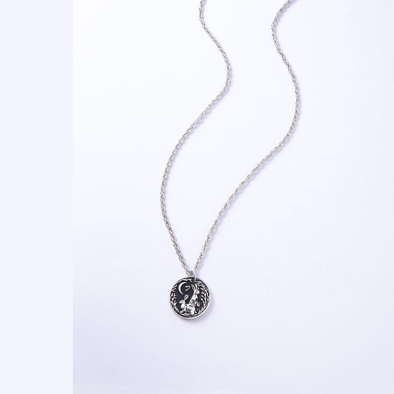 2023 New Cute Moon Rabbit Grass Antique Silver Pendant Necklace
