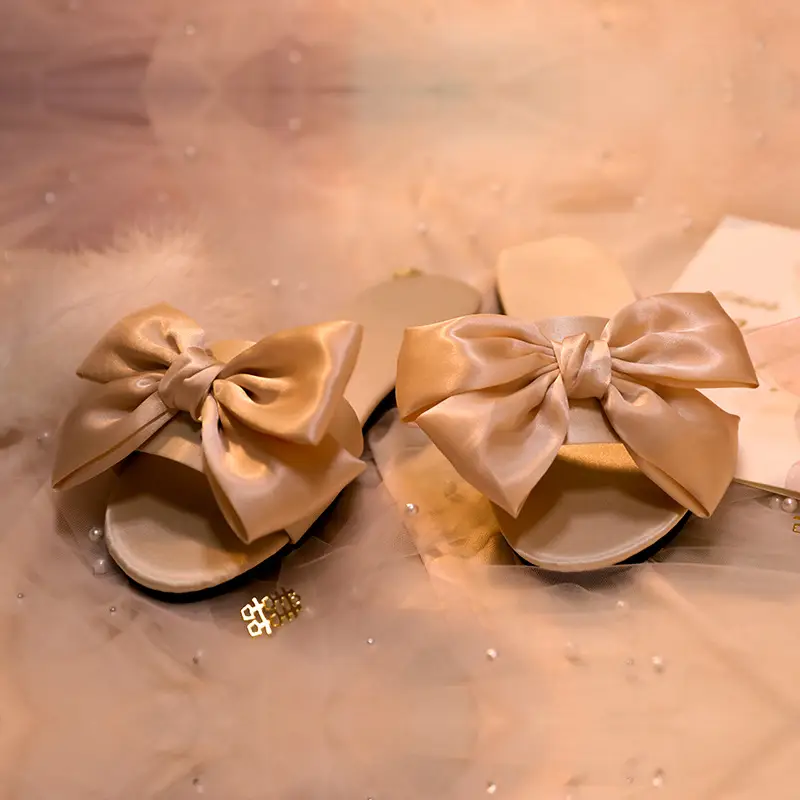 Bride Wedding Hand Gift Silk Joyful Red Bow Tie Shoes