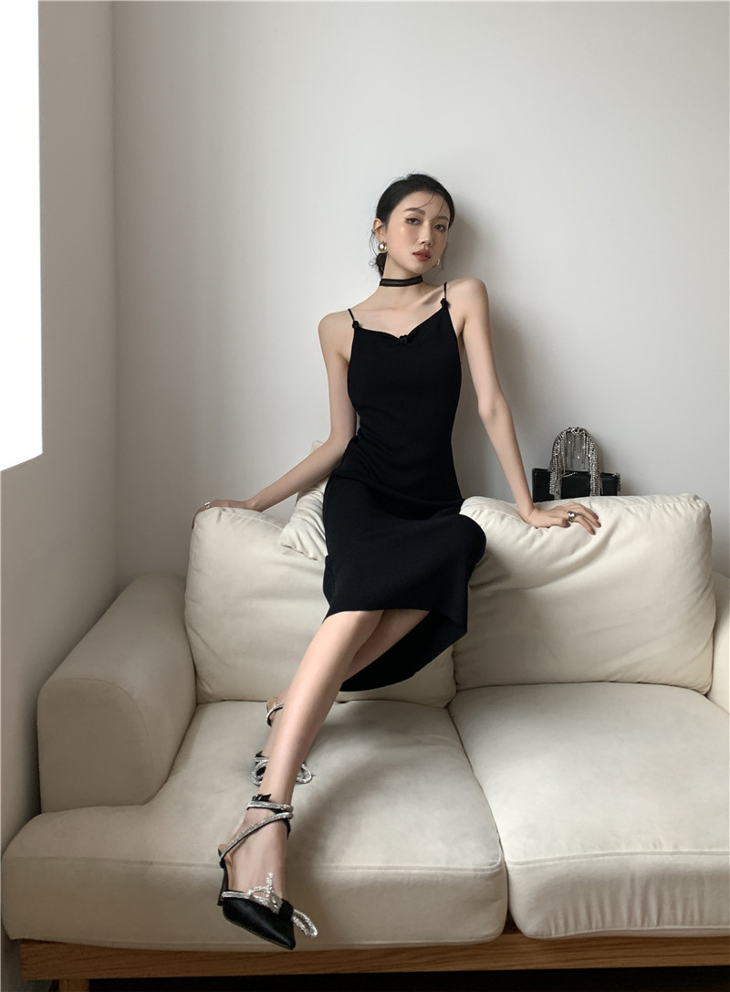 Embroidered Knitted Midi Dress, picture 6 of 7