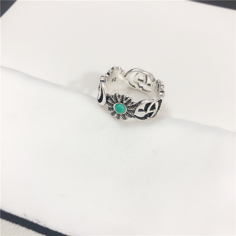 Small Daisy Ring
