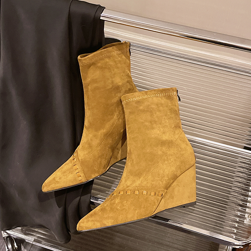 Pointed Toe Wedge Ankle Boots, picture 3 of 5
