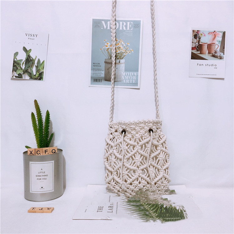Messenger Bag Beach Vacation Straw Bag