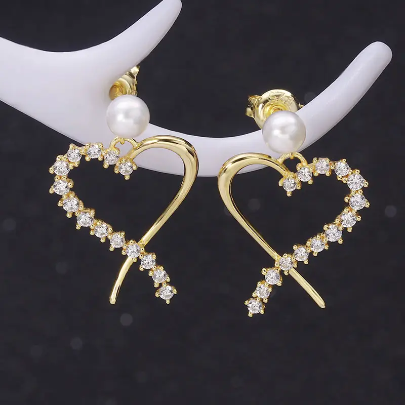 Net Red Fashion Love Zircon Earrings