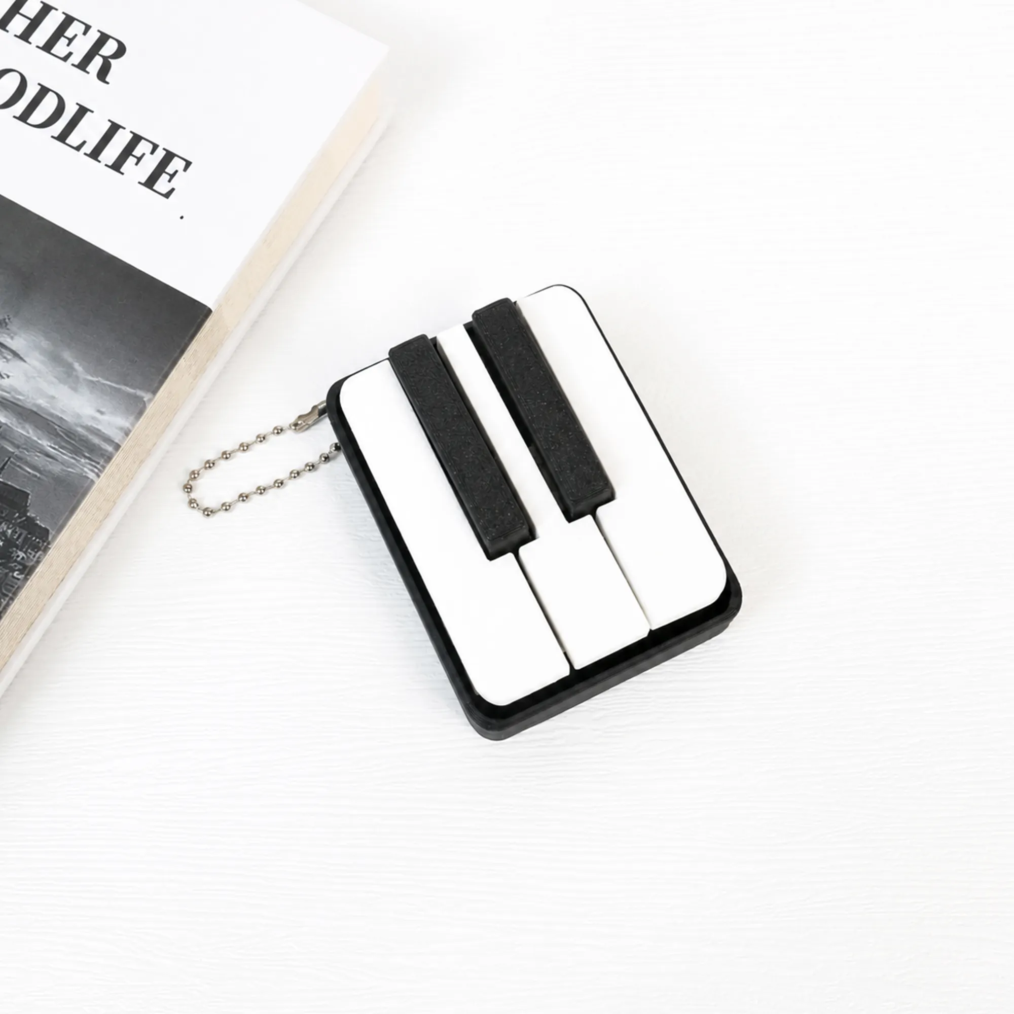 Mini Piano Keyboard Fidget Keychain, 3D Printed