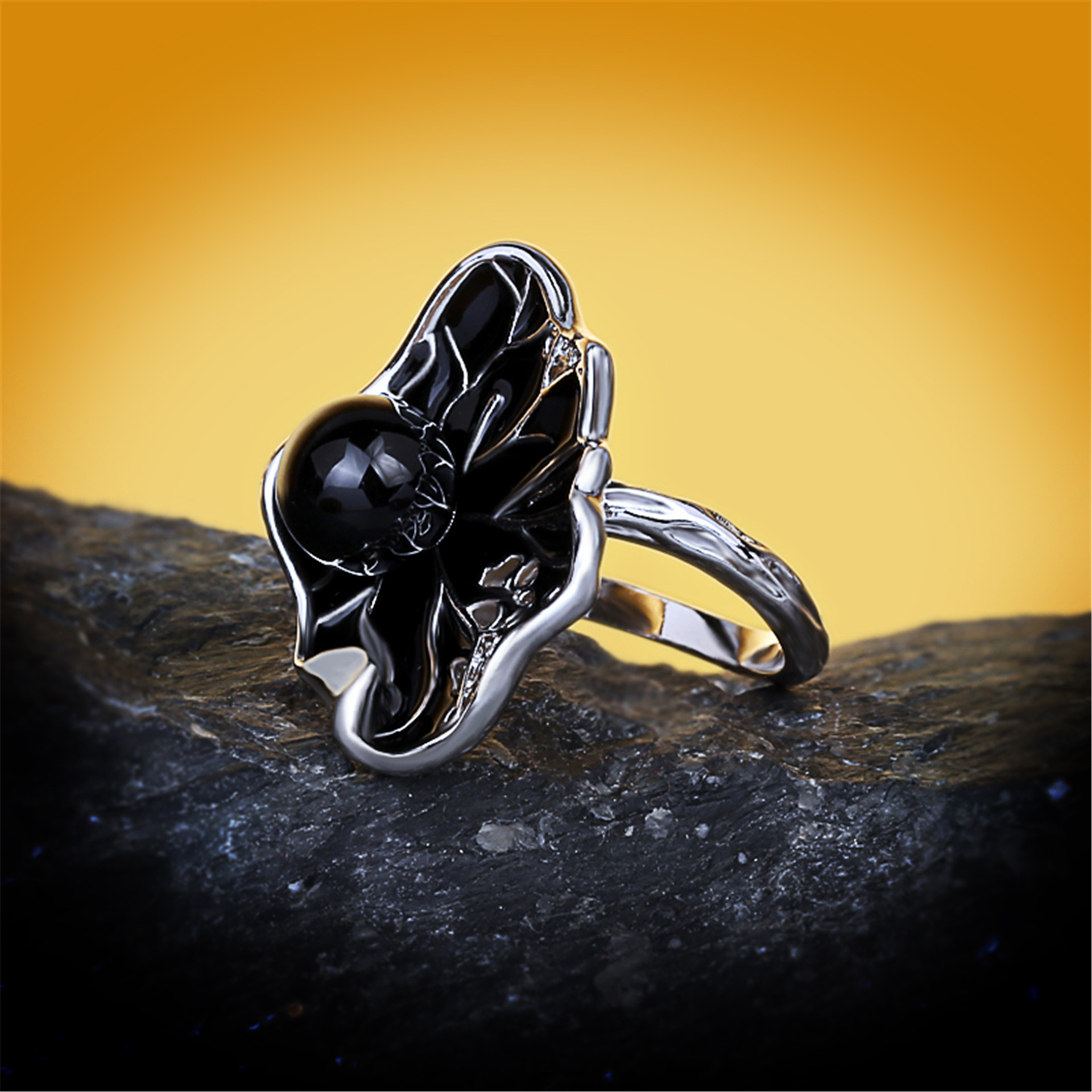 Lotus Leaf Shape Inlaid Agate Epoxy Ring