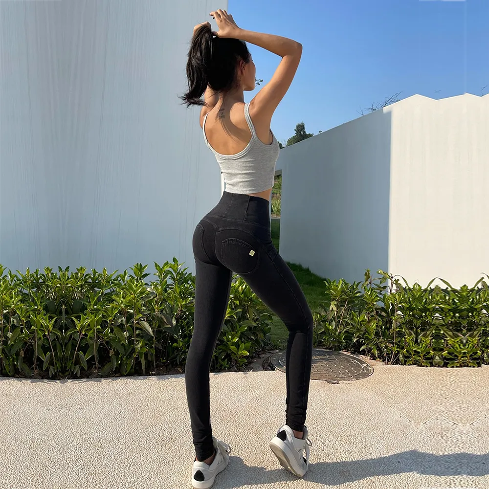 Women's Hip Lift High Waist Yoga Denim Peach Pants - Black