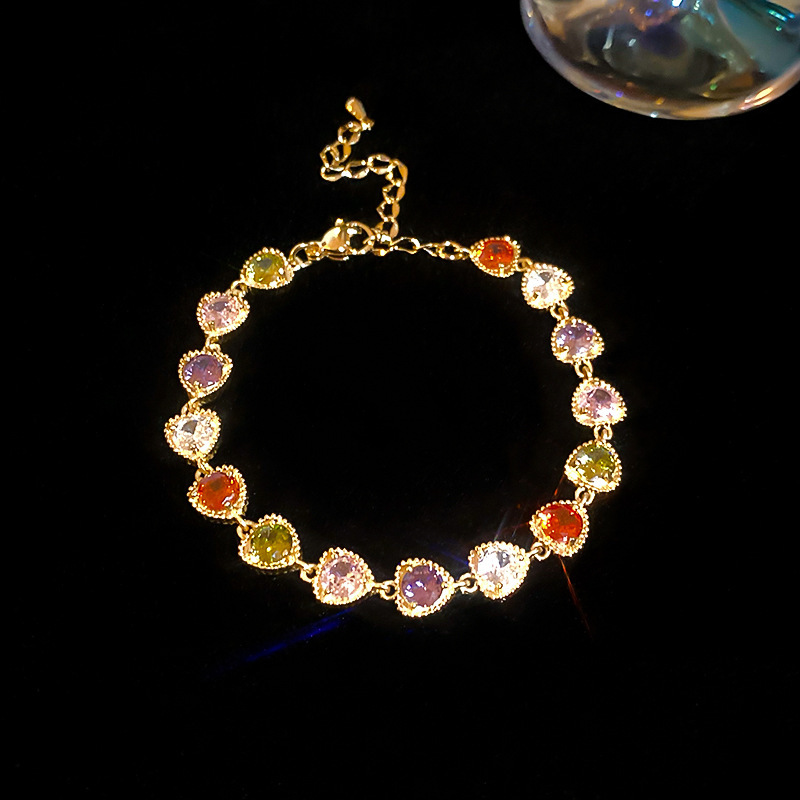French Design Floral Buckle CZ Bracelet Dainty Exquisite Bangle Elegant Flower Clasp Fashion Wrist Accessory