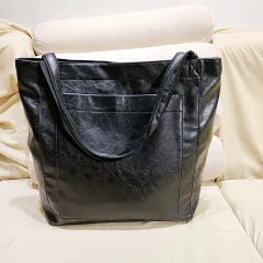 Retro Large Capacity Shoulder Bag With Big Pocket Oil Wax Leather Totes Fashion Daily Shopping Handbags - Black - View 1