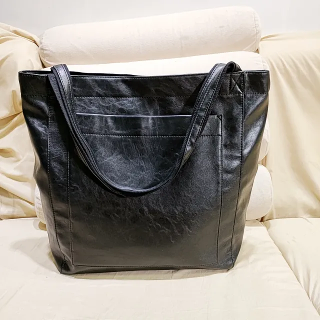Retro Large Capacity Shoulder Bag With Big Pocket Oil Wax Leather Totes Fashion Daily Shopping Handbags Black - Shop at LoveMi