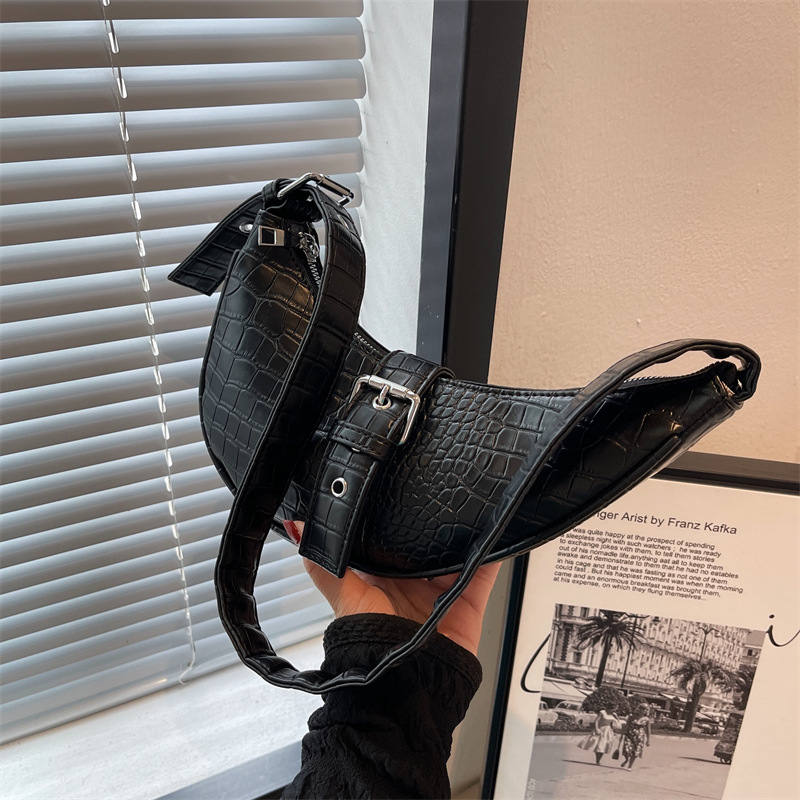 High quality Texture Niche Design Women's Shoulder Bag Black - Shop at LoveMi