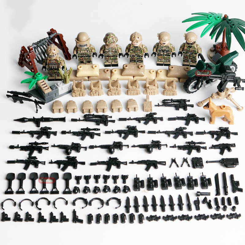 Title 2, Petites particules de figurines militaires asse...