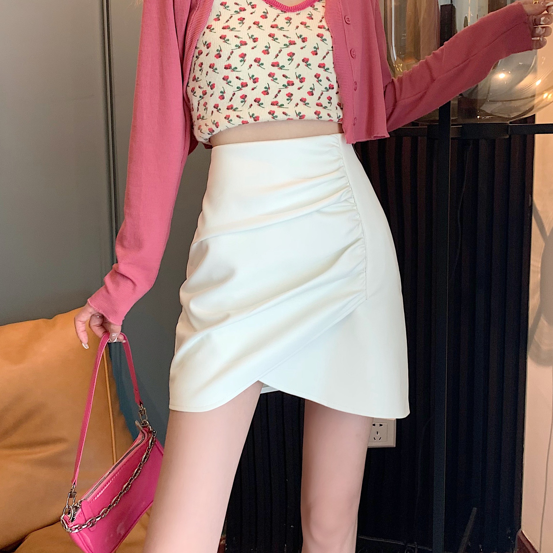 Women's Autumn High-waist Pleated Leather Short Skirt