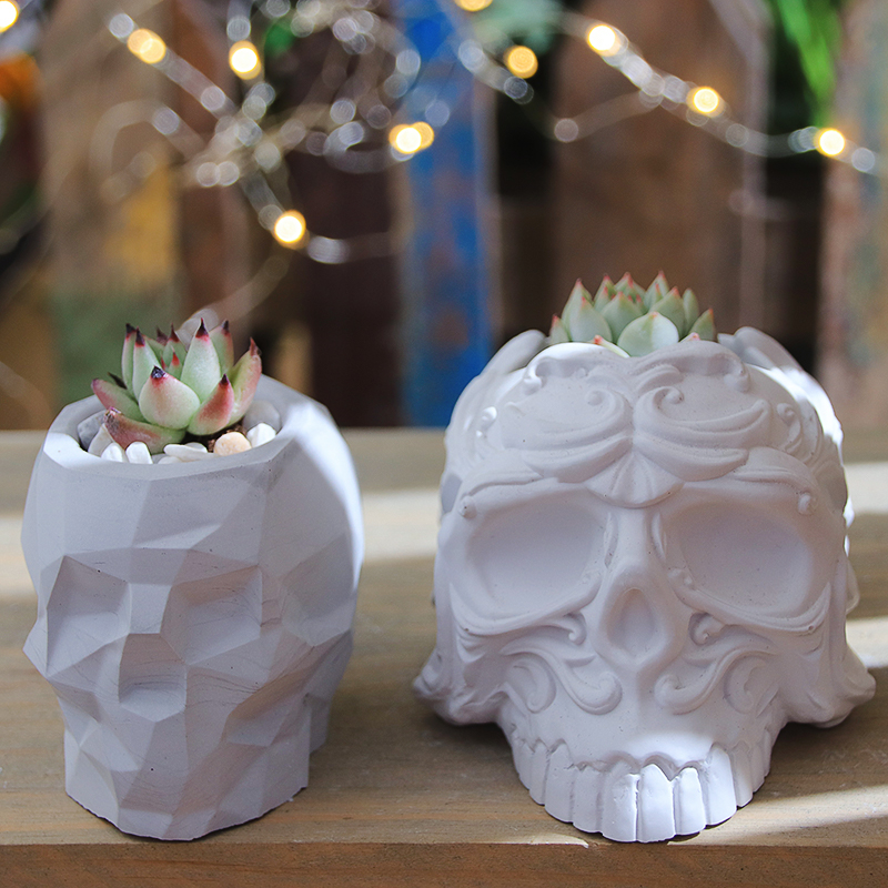 Epoxy storage box ornament mould (faceted skull mould)