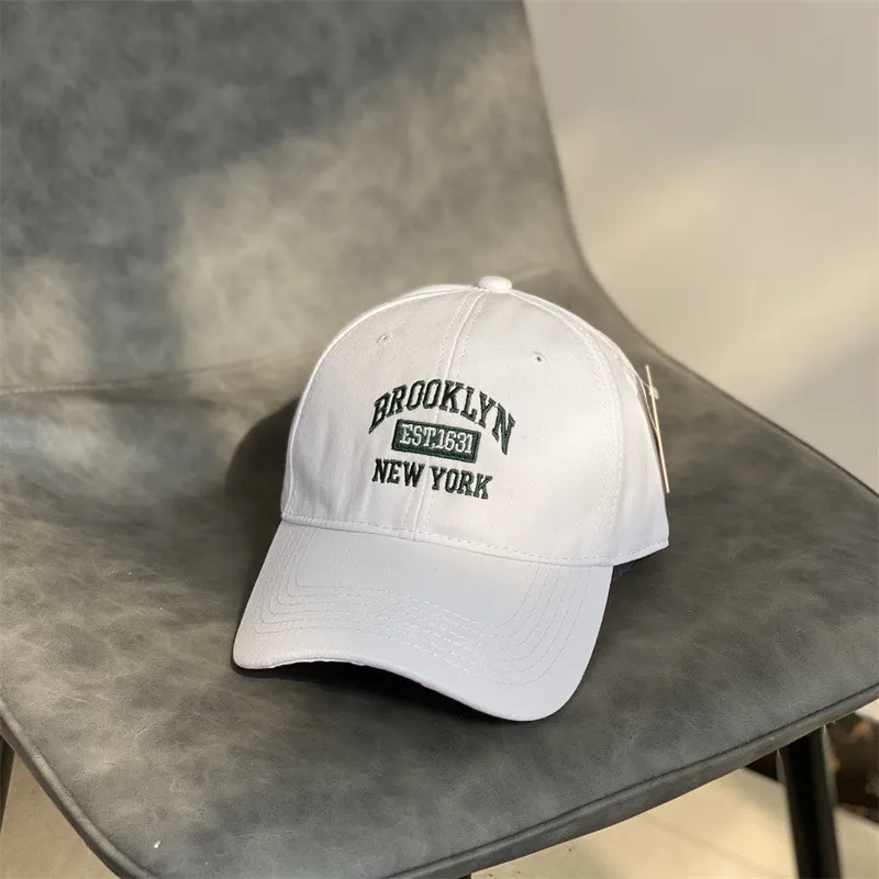 Women's Japanese Vintage Casual Hat - White