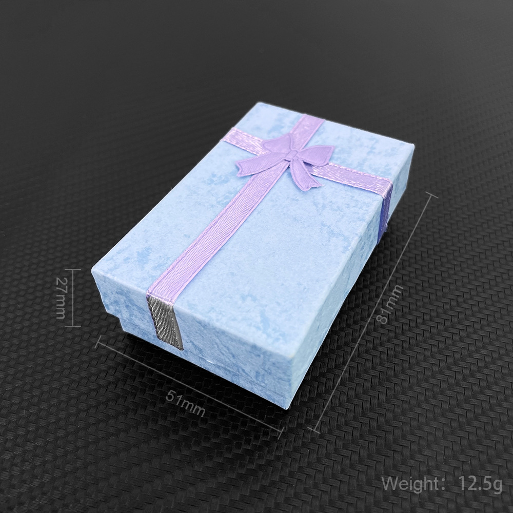 Title 3, Bow Gift Box Rectangular Square